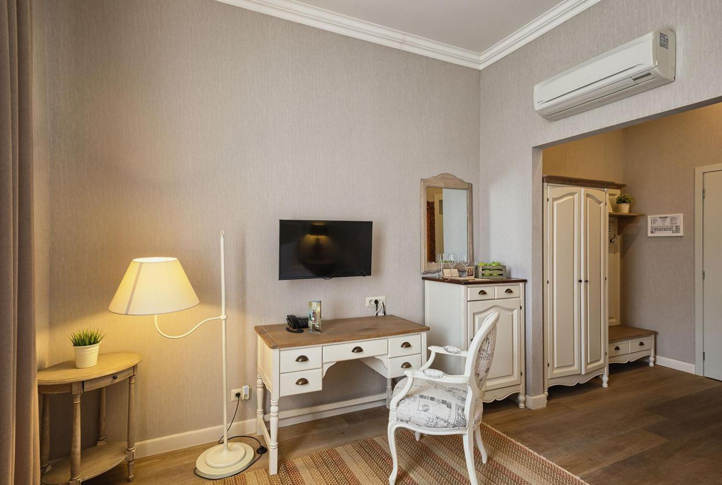 Midalidare Hotel & Spa Mogilovo Eksteriør bilde