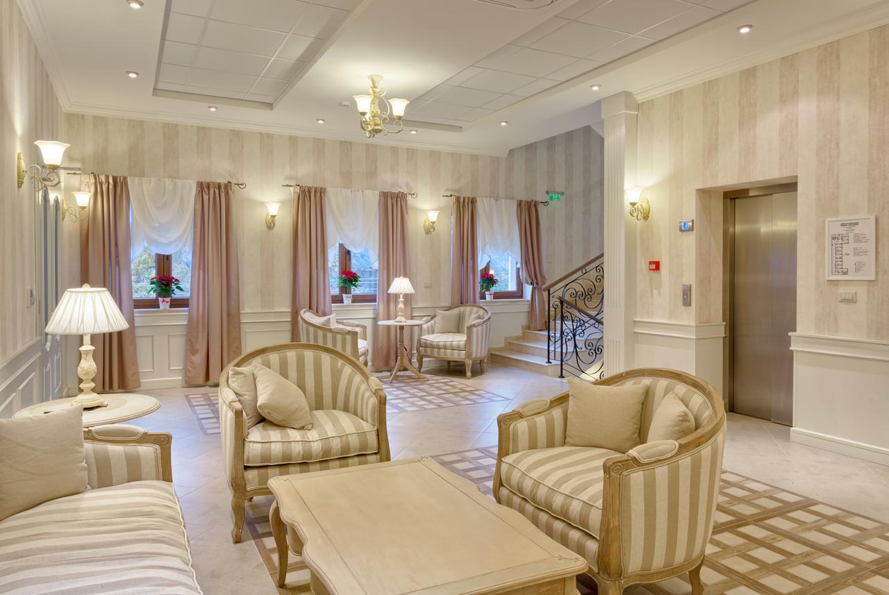 Midalidare Hotel & Spa Mogilovo Eksteriør bilde
