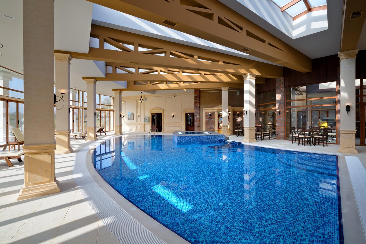 Midalidare Hotel & Spa Mogilovo Eksteriør bilde
